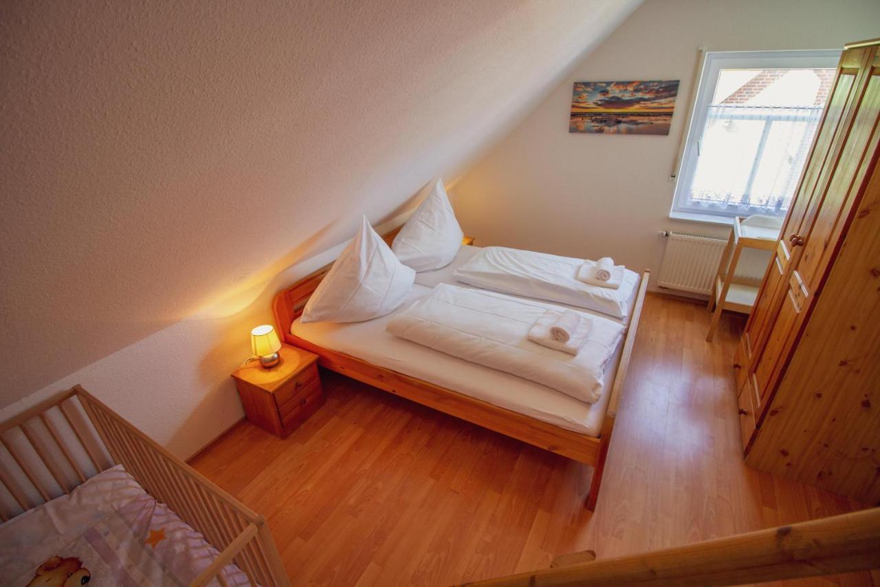 Haus Leuchtturm - Flut Apartment Krummhorn Bagian luar foto